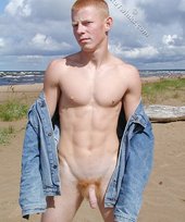 Jacked-up twink in a denim jacket shows his hot ass